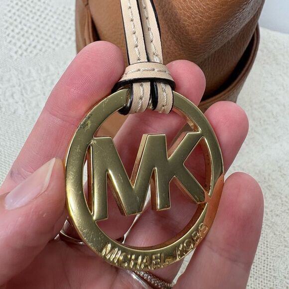 Michael Kors Jet Set Large Pebble Leather Top-Zip Tote Bag Tan - Picture 6 of 11